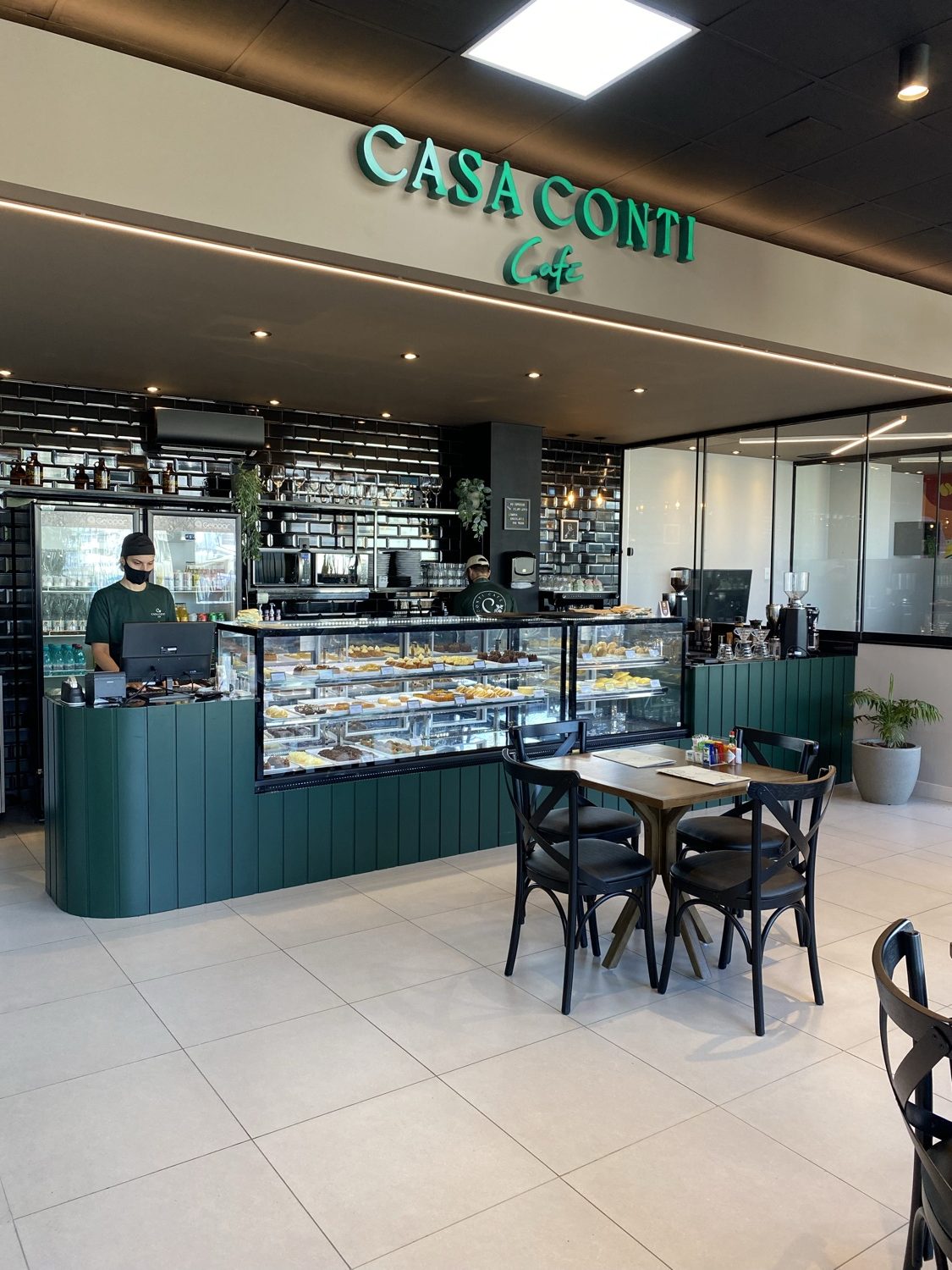 Casa Conti — balcão
